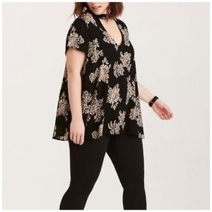 Torrid Black & Cream Choker Top